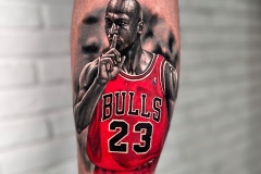 Realistic portrait tattoo Athens by SLIPY. Ρεαλιστικά τατουάζ από τον SLIPY στο Sake Tattoo Crew Αθήνα.